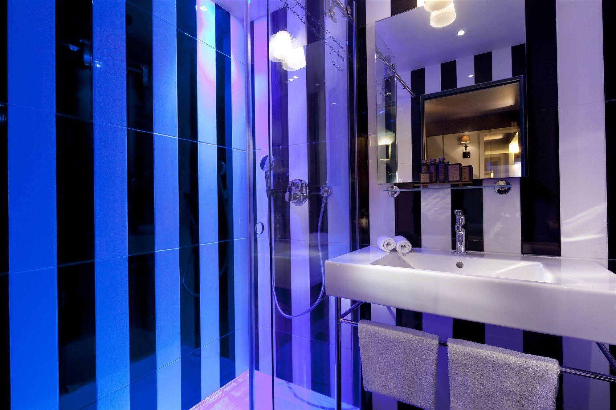Les Plumes Hotel Париж Номер фото