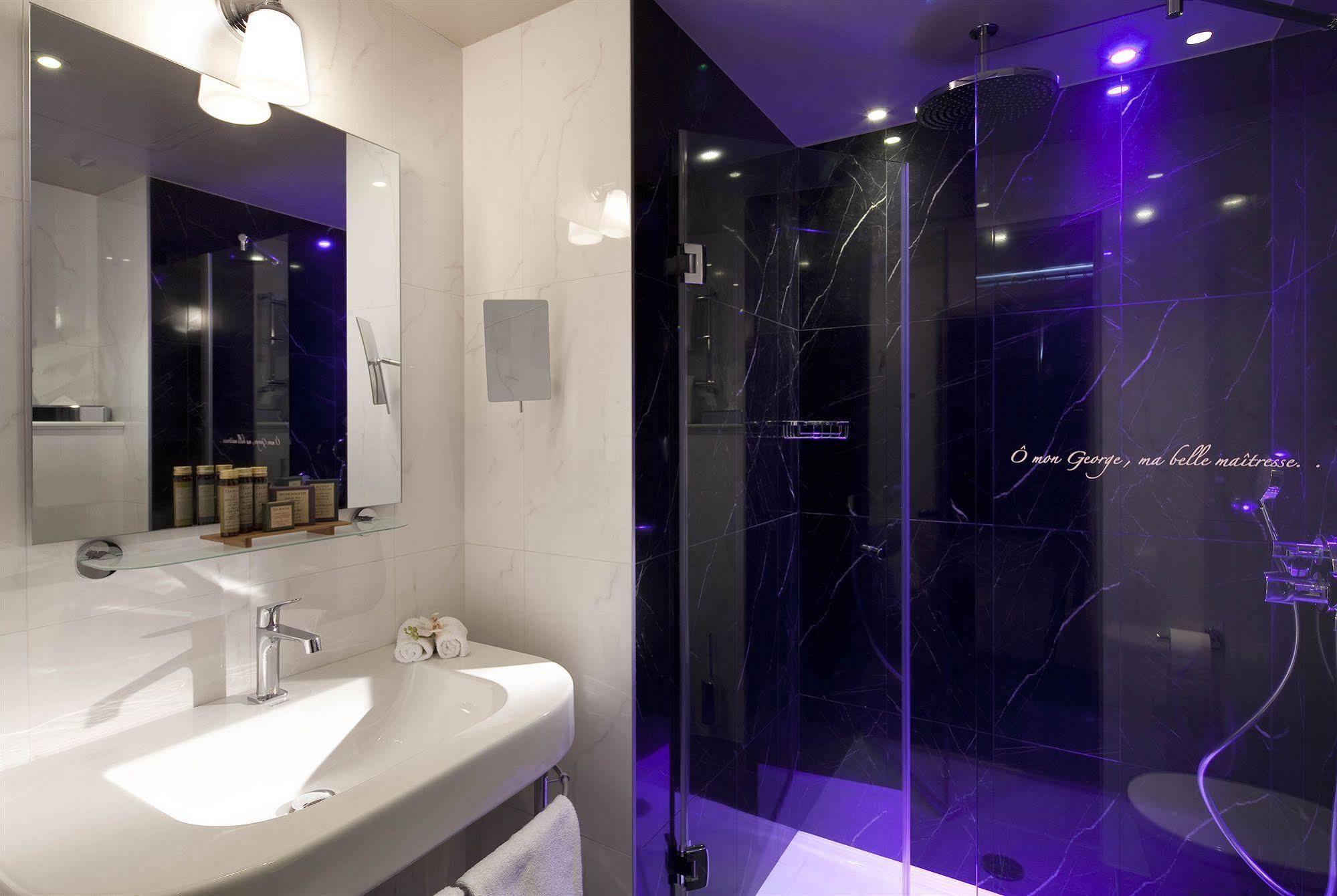 Les Plumes Hotel Париж Номер фото